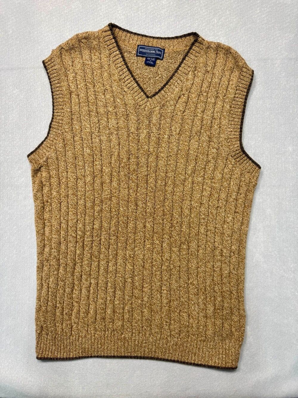 SUSQEHANNA TRAIL Men's Chunky Cable Knit V-Neck Sweater Vest Beige/Gold Size M